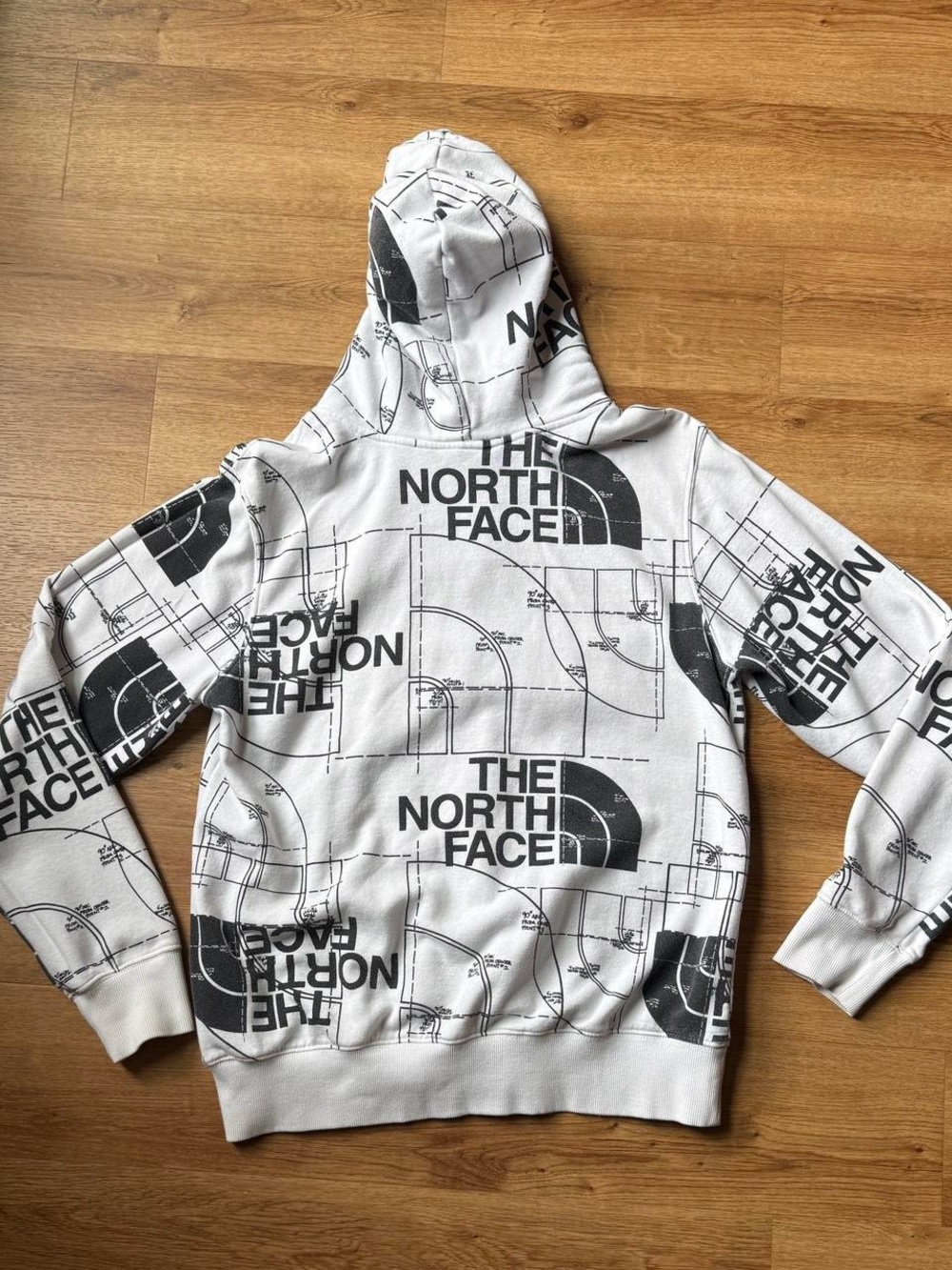The North Face Half Dome All Over Print Logo Pullover Hoodie - Picture 4 of 5